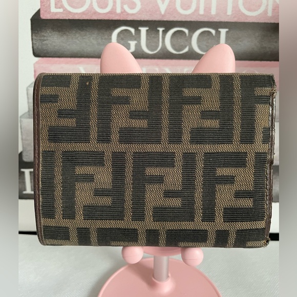 FENDI wallet - Picture 2 of 11